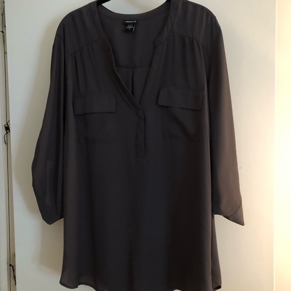 Torrid blouse - Picture 2 of 7
